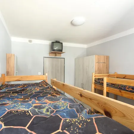 Najtansze Gorna 27 Hostel *