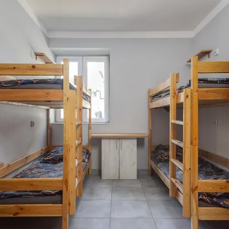 Hostel Najtansze Gorna 27 *