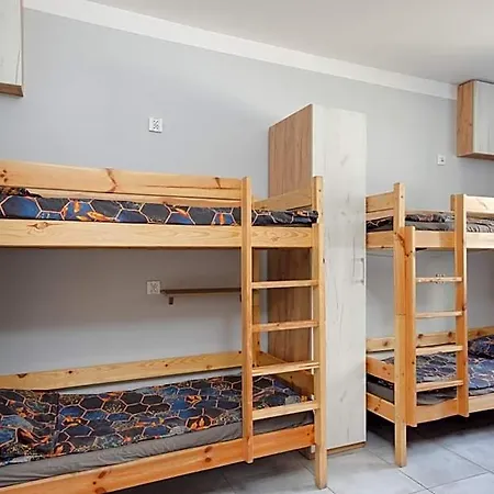 Vandrarhem Najtansze Gorna 27