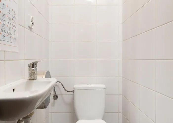 Albergue Najtańsze Górna 27 *