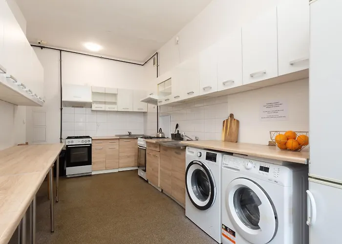 Albergue Najtańsze Górna 27 *